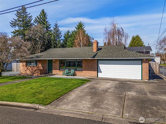 2nd image of 2205 13th Avenue NW