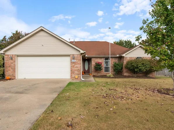 2720 Arrow Smith Ln, Conway, AR 72034