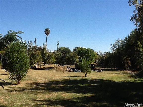 5th image of 5021 Thurman Way