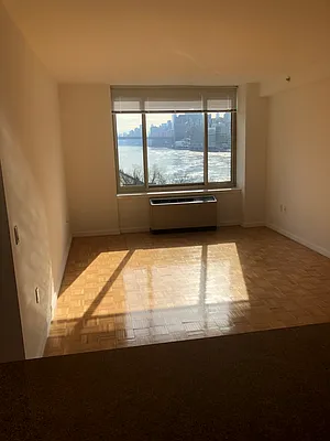 Rented by Bozzuto Management | media 92