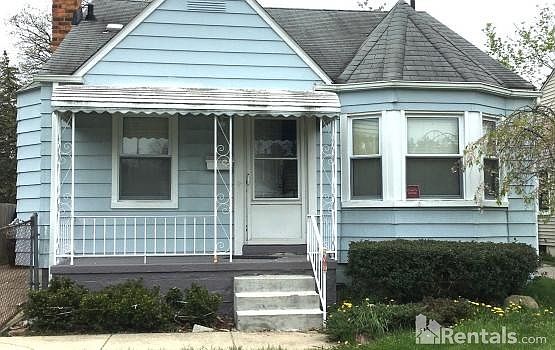1st image of 19936 Elkhart St