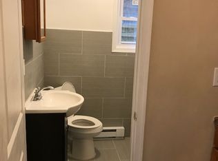 71 E High St APT 3, Pottstown, PA 19464