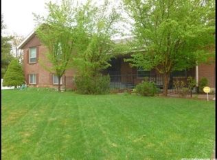 309 E Ridgeline Dr, Washington Terrace, UT 84405