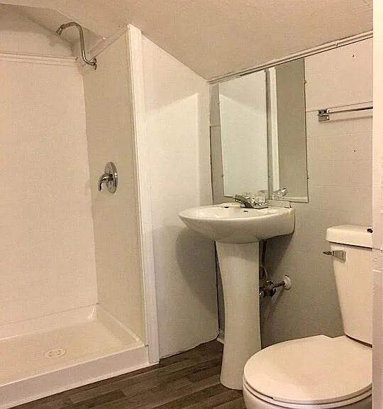 709 Union St #5 — Photo 7