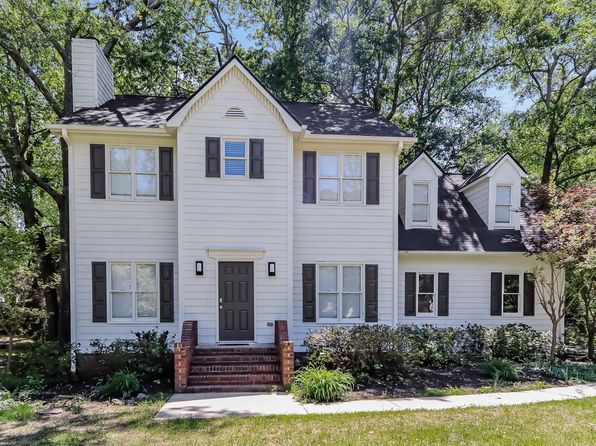 1612 Carriage Hills Dr