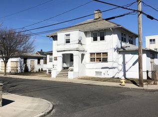 100 Lancaster Ave, Revere, MA 02151
