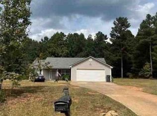 254 Amanda Ct, Greenville, GA 30222