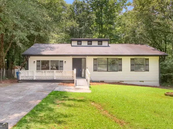 558 Newlin Ct, Lawrenceville, GA 30046