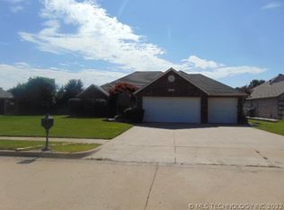 12224 S 99th East Ave, Bixby, OK 74008