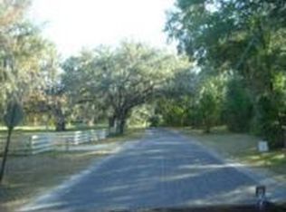 9225 N Rainelle Ave, Crystal River, FL 34428