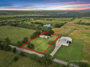 1089 Kirkland Hill Rd, Axtell, TX 76624