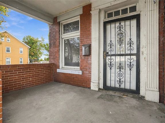 3rd image of 2019 Jenny Lind St