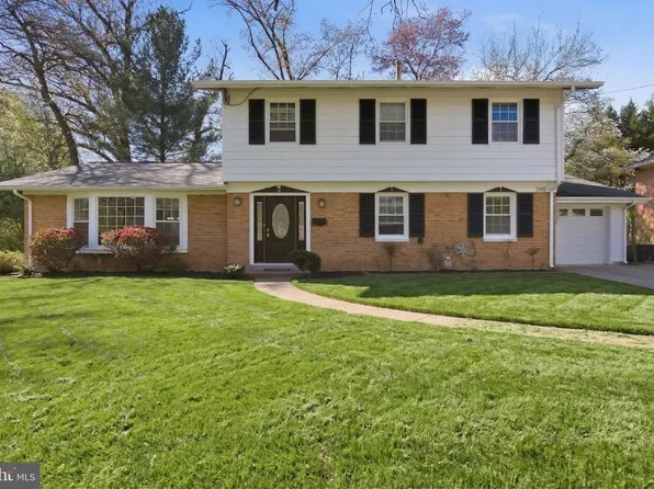 11910 Tildenwood Dr, Rockville, MD 20852