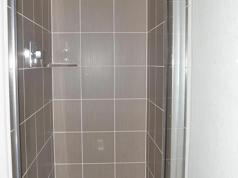 5706 Caper Shores Ln — Photo 16