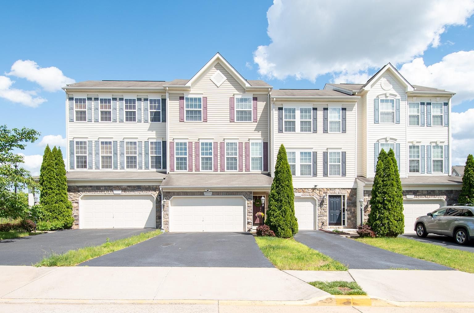 23338 Dorothy Ann Ter, Ashburn, VA 20148 Zillow