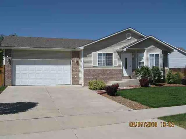 3921 Stampede Dr, Evans, CO 80620