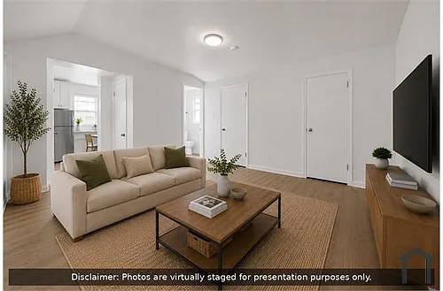 4523 1/2 Wesley Ave Photo 1