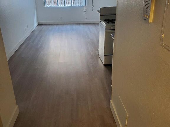 2nd image of 8790 Van Nuys Blvd
