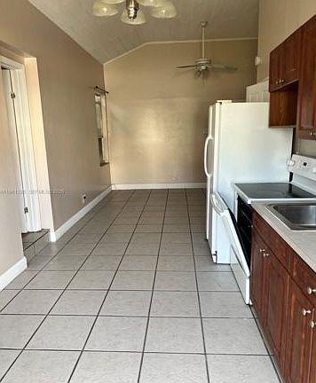 4th image of 410N-410 N 58th Ave #410N
