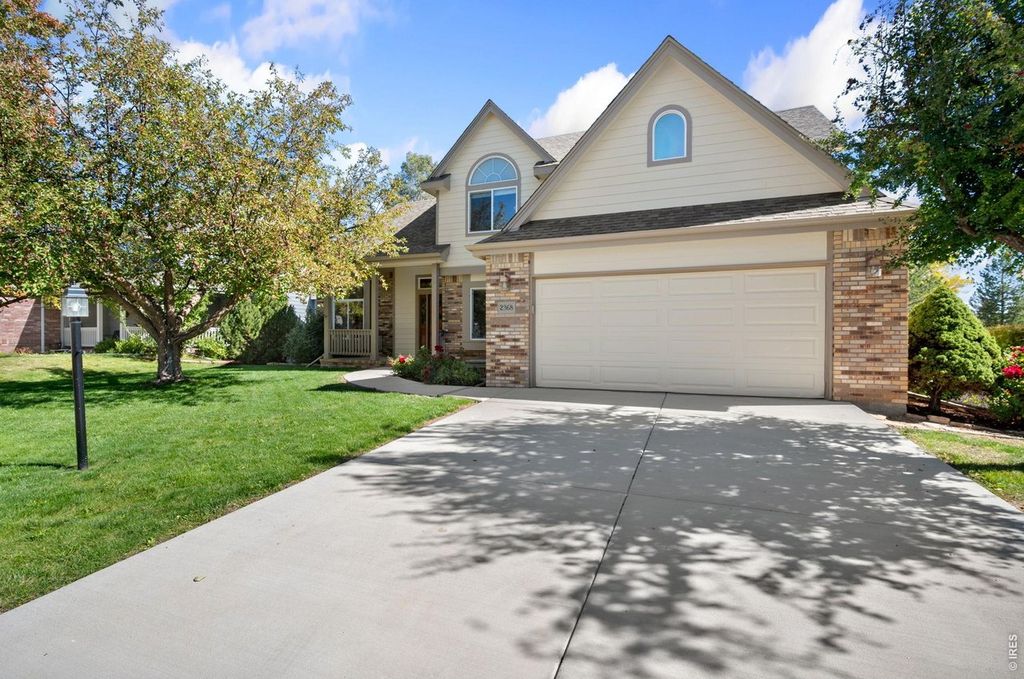 2368 Buckingham Cir