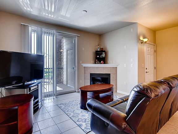 4th image of 7292 S Blackhawk St #2-203