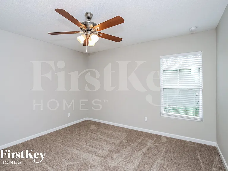 1167 Tarleton St SE — Photo 11