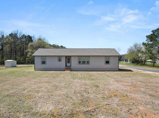 98 County Road 1103, Daingerfield, TX 75638