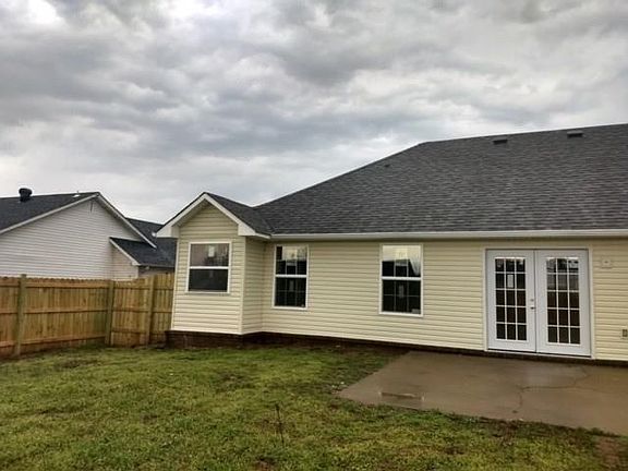 2nd image of 1113 Opal Dr