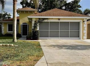 8478 Butternut Rd, Fort Myers, FL 33967