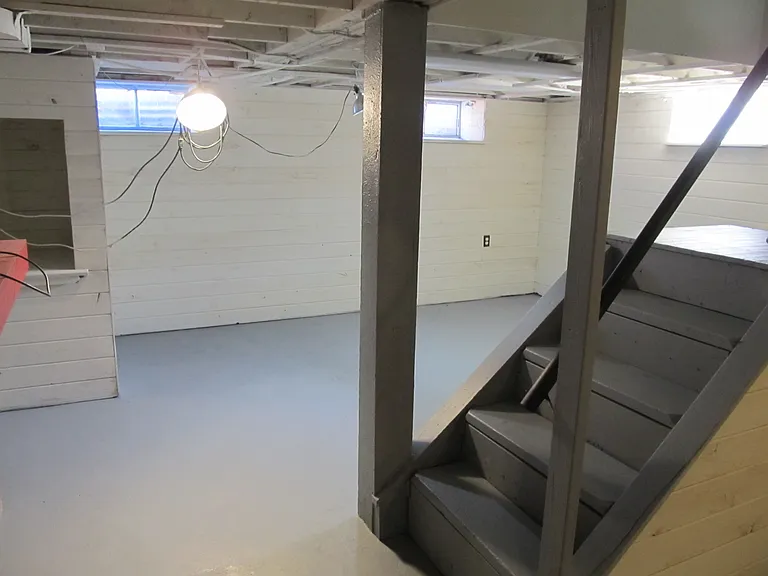 410 Trinity Ave — Photo 10