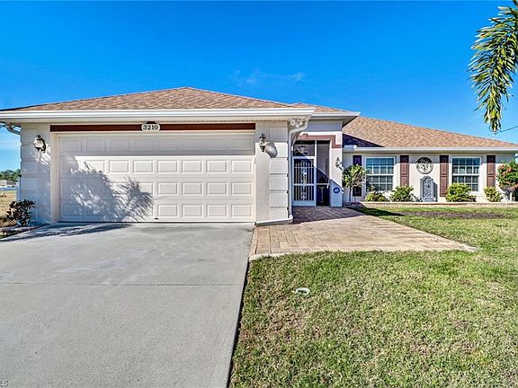 3rd image of 3210 NE 14th Pl