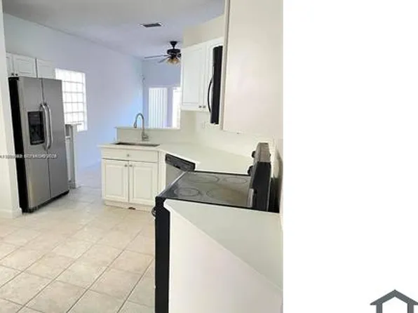 8784 SW 213th Ln, Cutler Bay, FL 33189