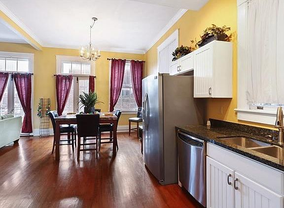 4th image of 539 Toulouse St APT B