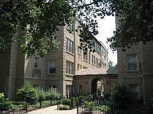 1st image of 1733 W Balmoral Ave APT 3C
