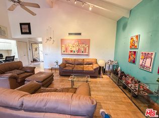 1833 S Araby Dr APT 11, Palm Springs, CA 92264