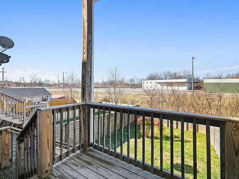 523B Weakley Ave — Photo 49