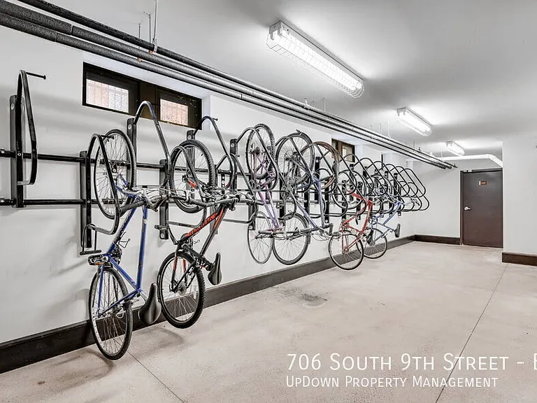 706 S 9th St — Photo 3