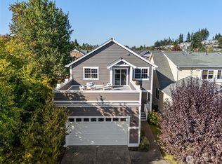 123 NE Whimbrel Ln, Poulsbo, WA