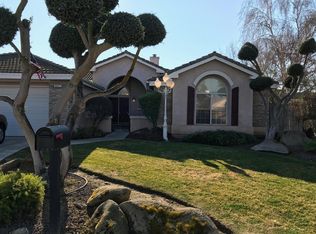 5077 W Cromwell Ave, Fresno, CA 93722