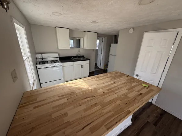 1707 E Memorial Dr APT 2, Muncie, IN 47302