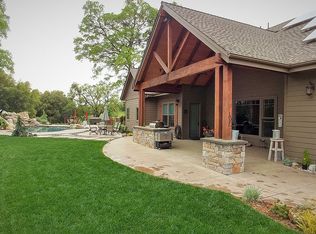 11843 Lone Wolf Ct, Grass Valley, CA 95949