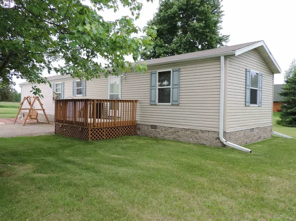 15647 Star Lake Rd, Mountain, WI 54149