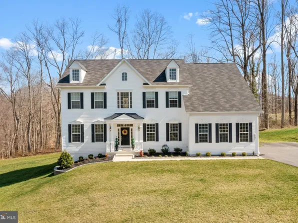 7047 Esther Ln, Chesapeake Beach, MD 20732