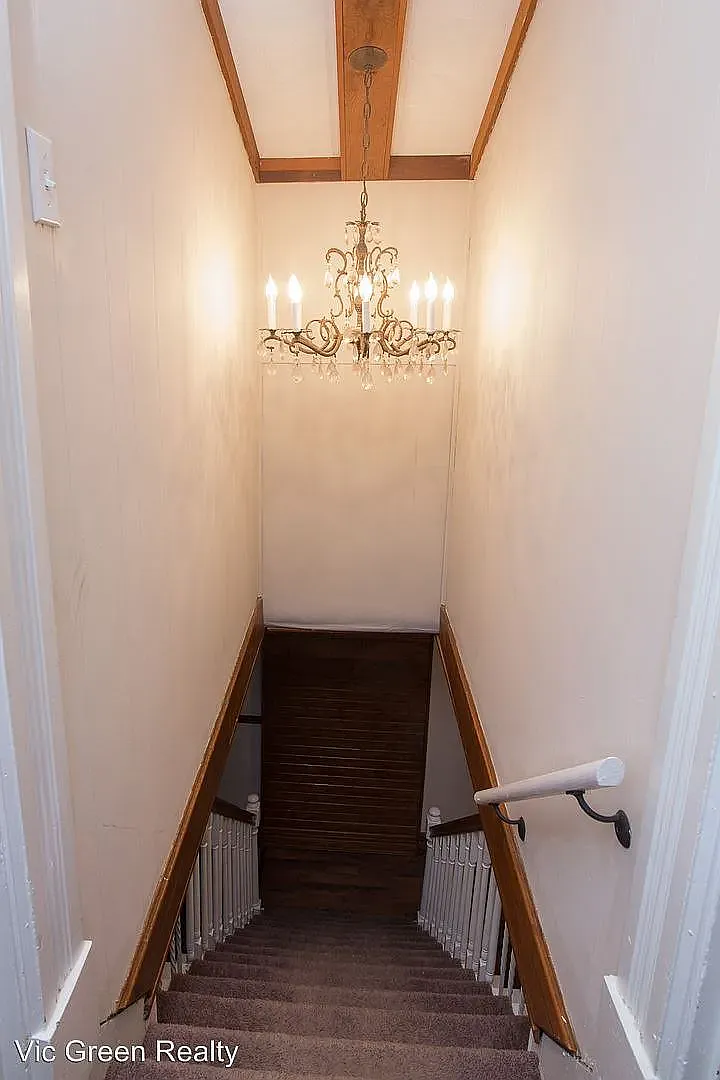 4 bed, 2120 sqft, $1,700 — Photo 4