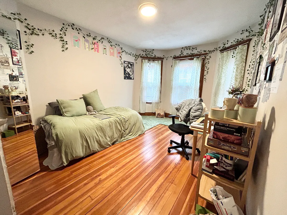 Building Photo - 37 Sudan St #1L