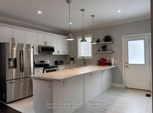 152 Bishop Dr, Barrie, ON L4N 6X5