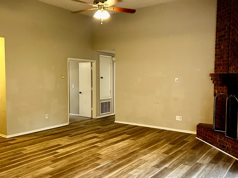 7017 Ivy Pointe Row — Photo 7