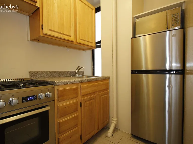 55 Tiemann Pl #12 — Photo 3