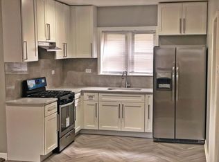 8400 S Colfax Ave #1F, Chicago, IL