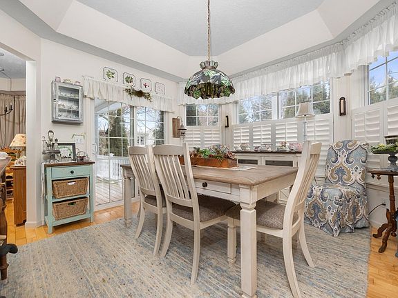 3rd image of 5122 Arrowhead Ct
